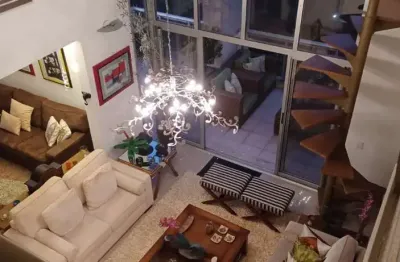 Duplex para venda em Parque do Morumbi com 2 quartos, sendo 2 suítes , 162m²