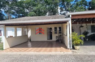 Casa em condomínio fechado com 2 quartos à venda na estrada da água espraiada, 200, água espraiada (caucaia do alto), cotia por r$ 330.000