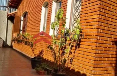 Casa com 2 quartos à venda na professora izaura bayerlein, 44, vila monte serrat, cotia por r$ 600.000