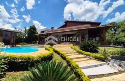 Casa com 4 quartos para alugar no Bairro do Carmo, São Roque 