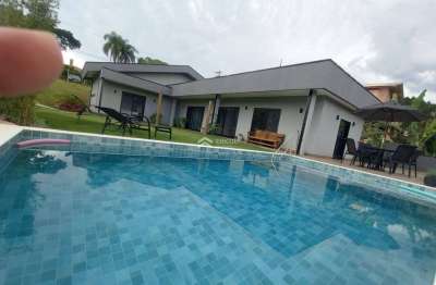 Casa em condomínio fechado com 3 quartos à venda no Bairro do Carmo, São Roque 