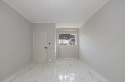 Casa comercial com 6 salas para alugar na Rua Doutor Zuquim, 538, Santana, São Paulo