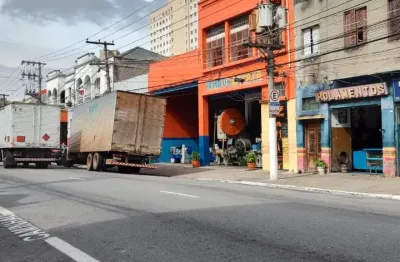 Barracão / Galpão / Depósito com 2 salas à venda na Rua Piratininga, 1, Brás, São Paulo