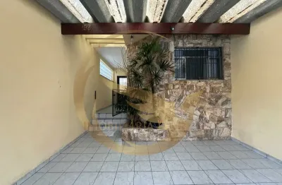 Sobrado com 3 dormitórios e 2 vagas de garagem- vila guilherme