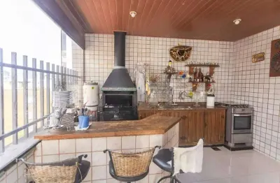 Apartamento com 3 quartos para alugar na Rua Pilar, Grajaú, Belo Horizonte