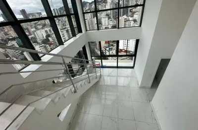 Sonho de apartamento, uma 'quadra' de prédio, 4 qtos, lazer.