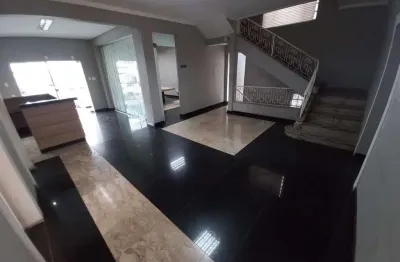 Casa comercial para alugar na Avenida do Contorno, Prado, Belo Horizonte
