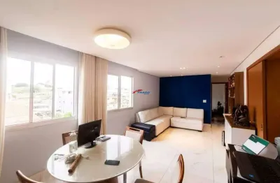Cobertura espaçosa com, area de lazer churrasqueira, uma bela vista e bem localizado.