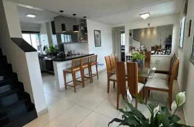 Excelente cobertura, 2 quartos, 2 suítes, vista ampla, 2 vagas, ótima localização