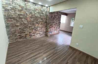 Casa comercial para locação – 2 andares – localização privilegiada