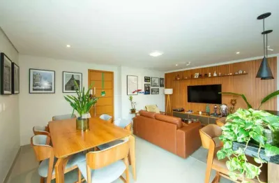 Area Privativa 2 Quartos (2 Suíte) e 3 Vagas de Garagem Cobertas