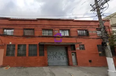 Barracão / Galpão / Depósito à venda na Liberdade, São Paulo 