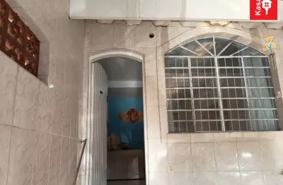 Casa com 2 quartos à venda na rua aliomar baleeiro, 37, alves dias, são bernardo do campo por r$ 450.000