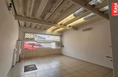 Casa com 2 quartos para alugar na Rua Yolanda Suppi Bosqueiro, 35, Alves Dias, São Bernardo do Campo por R$ 3.330