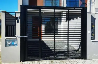 Casa com 2 quartos para alugar na Rua Antônio Fernandes, 12, Iririú, Joinville