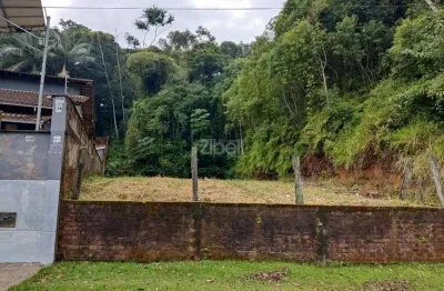 Terreno à venda na Rua Pedro Gervásio Bernardes, 475, Bom Retiro, Joinville