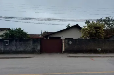 Casa com 5 quartos à venda na Rua Jundiaí, 143, Boa Vista, Joinville