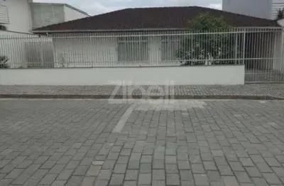 Casa plana no vila nova com 4 quartos para locação, 144 m²