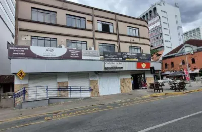 Sala comercial para alugar na Rua 9 De Março, 337, Centro, Joinville