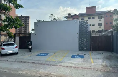Sala comercial para alugar na Rua Orestes Guimarães, 1139, América, Joinville