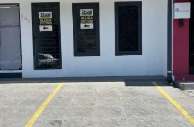 Sala comercial para alugar na Avenida Doutor Albano Schulz, 865, Centro, Joinville