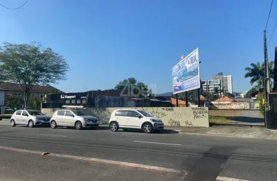 Terreno à venda na Rua Jaraguá, América, Joinville