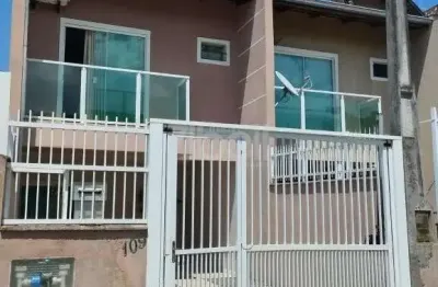 Sobrado geminado no jardim iririú com 2 quartos para venda, 79 m²