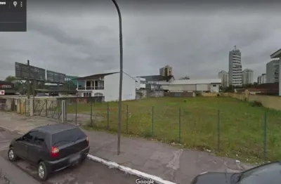 Terreno no centro com 0 quartos para venda, 1700 m²