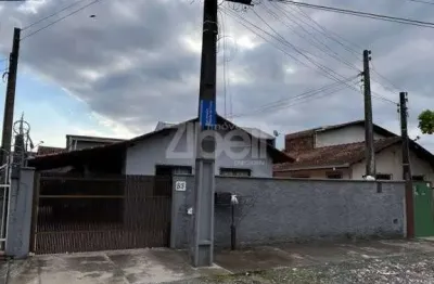 Casa no jardim iririú com 3 quartos para venda, 100 m²