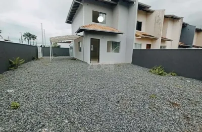 Sobrado geminado no morro do meio com 2 quartos para venda, 63 m²