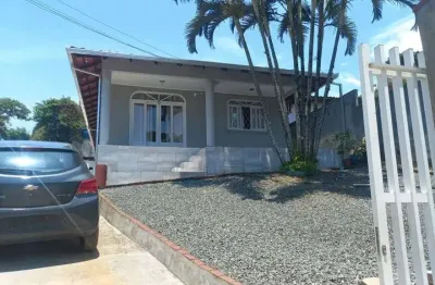 Casa com 3 quartos à venda na Rua Anna Nery, 515, Boa Vista, Joinville