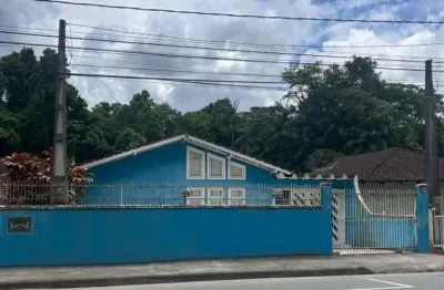 Casa com 3 quartos à venda na Rua Lacerdópolis, 138, Floresta, Joinville