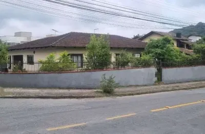 Casa com 4 quartos à venda na Rua João Krisch, 428, Glória, Joinville