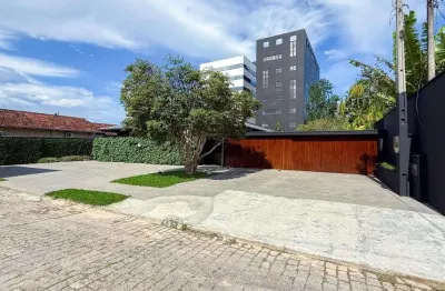 Casa para alugar na Rua Silva Jardim, 169, Glória, Joinville