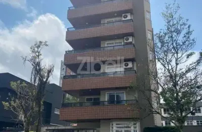 Apartamento no centro com 4 quartos para locação, 208 m²