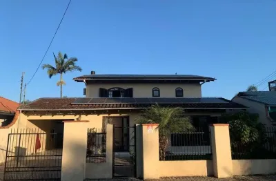 Casa no costa e silva com 5 quartos para venda, 240 m²