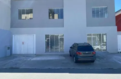 Sala comercial no anita garibaldi com 0 quartos para locação, 258 m²