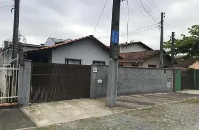 Casa com 3 quartos à venda na Rua Arnaldo Estelito da Costa, 83, Jardim Iririú, Joinville