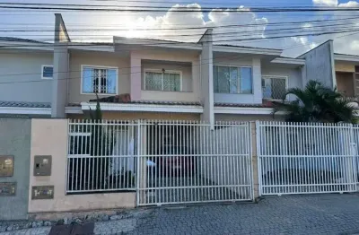 Sobrado geminado no floresta com 3 quartos para venda, 128 m²