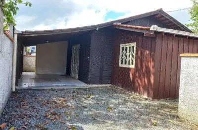 Casa com 3 quartos para alugar na Rua Alior Alves de Lima, 359, Morro do Meio, Joinville