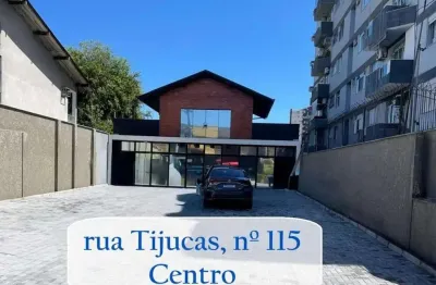 Sala comercial para alugar na Rua Tijucas, 115, América, Joinville
