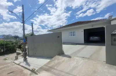Casa com 3 quartos à venda na Rua Ronaldo G Kluge, 23, Costa e Silva, Joinville