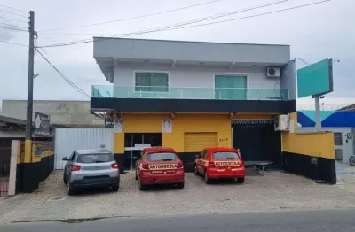 Casa com 3 quartos à venda na Avenida Paulo Schroeder, 2448, Petrópolis, Joinville