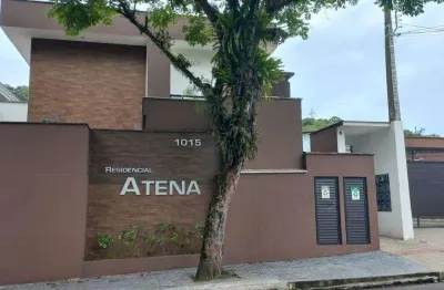 Casa com 3 quartos para alugar na Rua das Hortências, 1015, São Marcos, Joinville