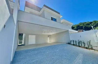 Casa com 4 quartos à venda na Rua Campo Alegre, 50, Glória, Joinville