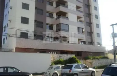 Apartamento com 3 quartos para alugar na Rua Lages, 611, Centro, Joinville