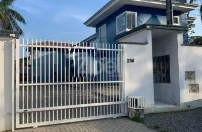 Sobrado geminado no morro do meio com 3 quartos para locação, 94 m²