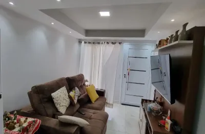 Casa em condomínio fechado com 2 quartos à venda no Caguassu, Sorocaba 