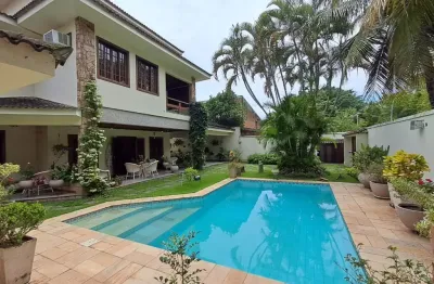 Casa em condomínio fechado com 5 quartos para alugar na Avenida Prefeito Dulcídio Cardoso, 2660, Barra da Tijuca, Rio de Janeiro