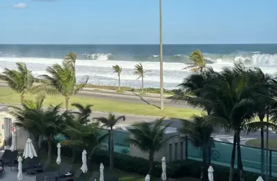 Apartamento frontal mar com 1 quarto na avenida lúcio costa na barra da tijuca